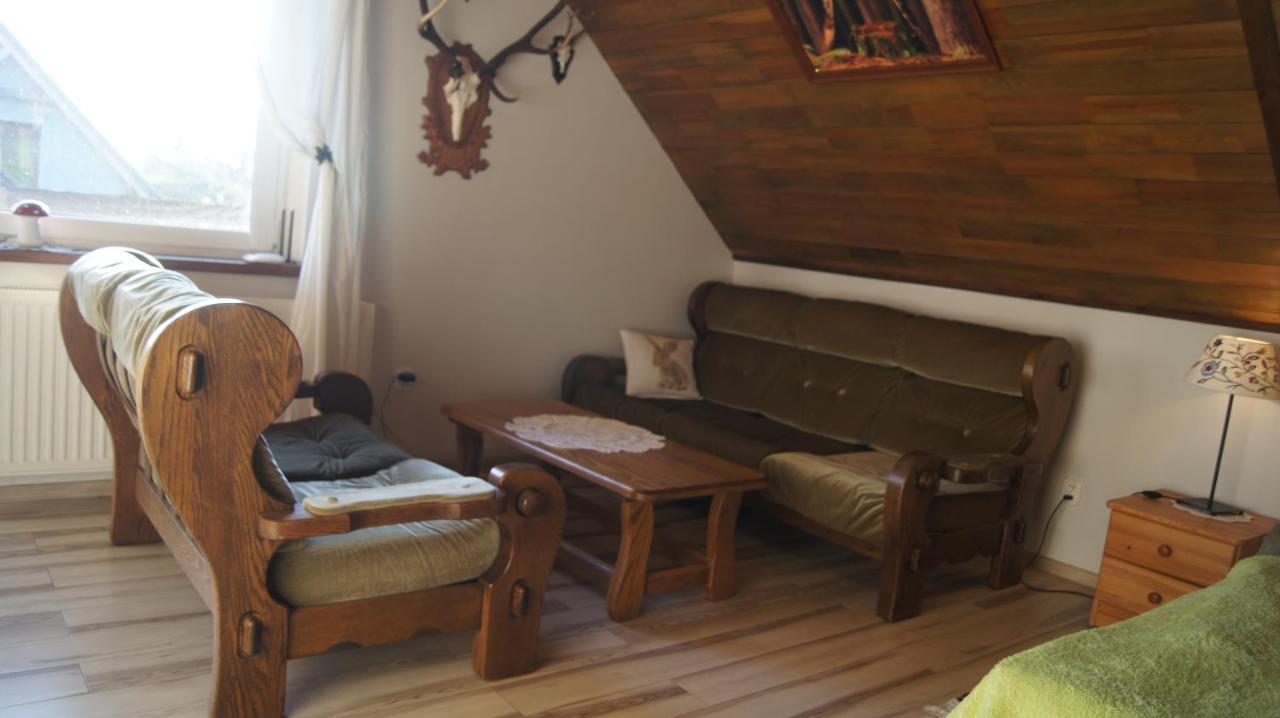 Lesny Domek Mecikal Buitenkant foto