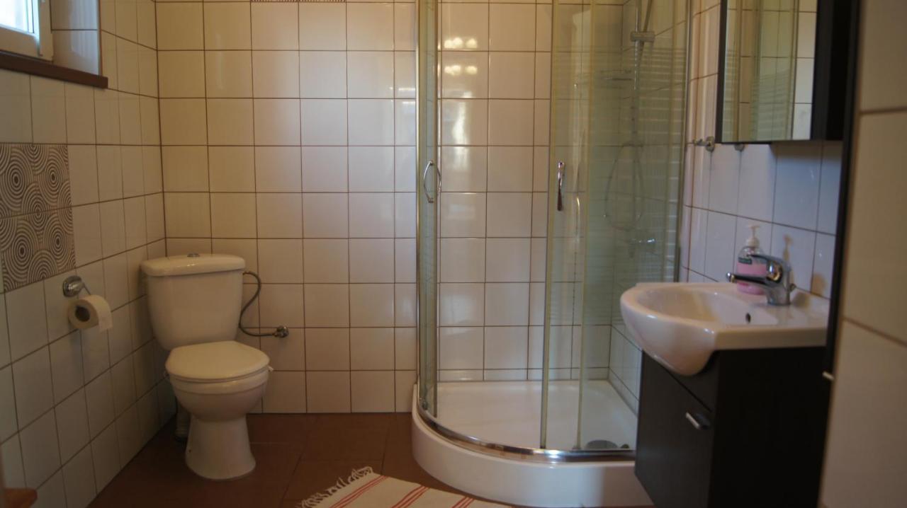 Lesny Domek Mecikal Buitenkant foto